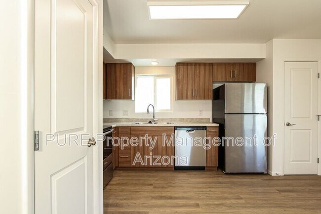 Foto del edificio - 6077 N 60th Ave