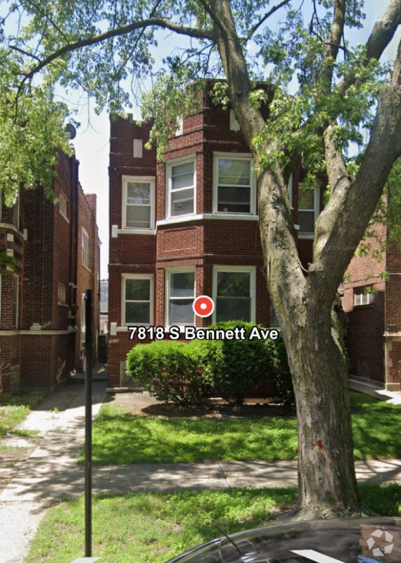 Building Photo - 7818 S Bennett Ave