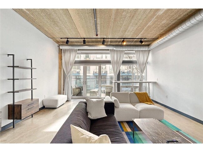 Foto del edificio - 710 N 4th St
