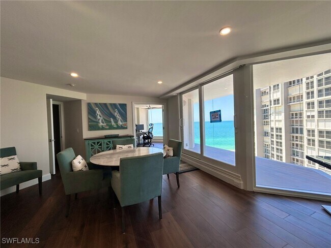 Foto del edificio - 4041 Gulf Shore Blvd N