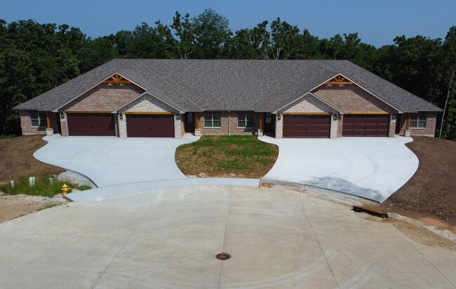 Foto del edificio - New Construction 4bd/3ba Townhouse