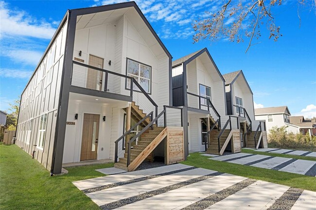 Building Photo - 7903 Cora St