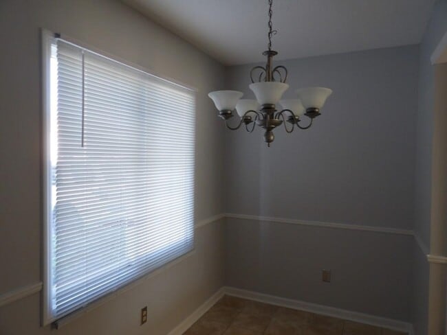 Building Photo - 951 Plantation Dr