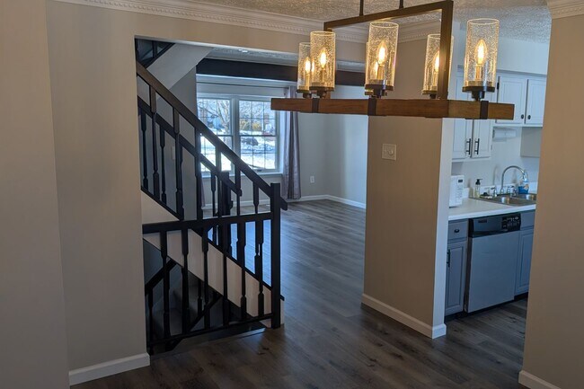 Foto del edificio - ABINGDON - LAUREL VALLEY 3 BDRM TOWNHOUSE