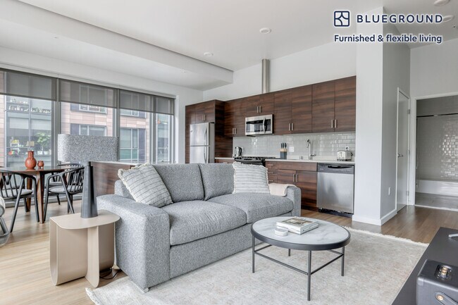 Foto del edificio - 100 Van Ness Ave