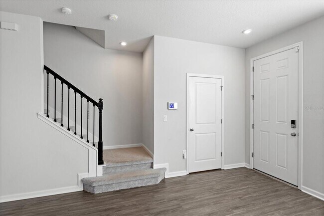 Foto del edificio - 6165 Juneberry Wy