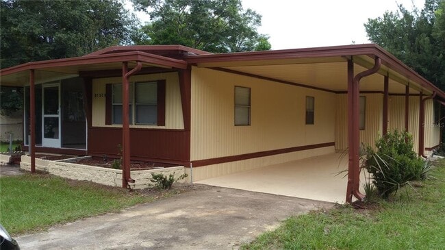 Building Photo - 37020 Estelle Dr