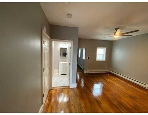 Foto del edificio - 184 Chestnut St