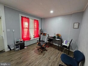 Building Photo - 110 W Douglass St