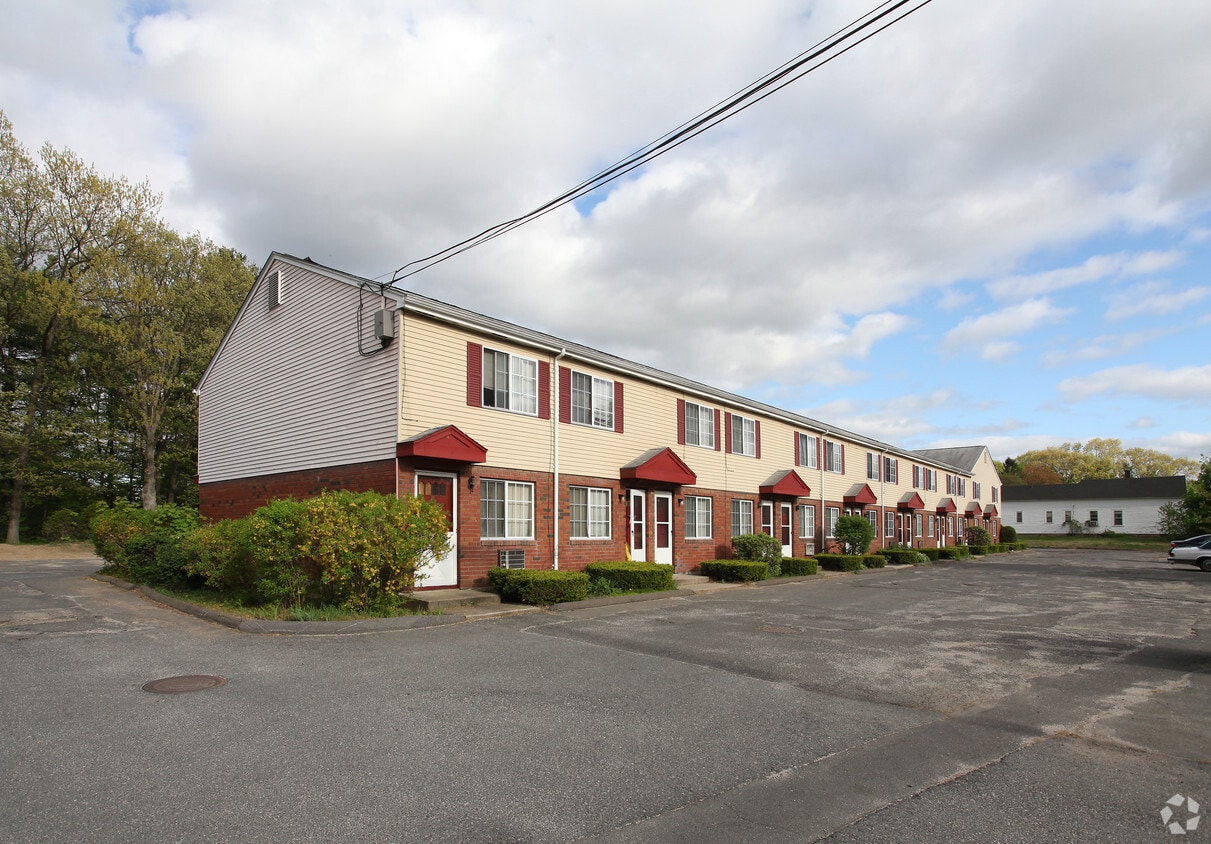 Oakwood Terrace Apartments Westfield, MA