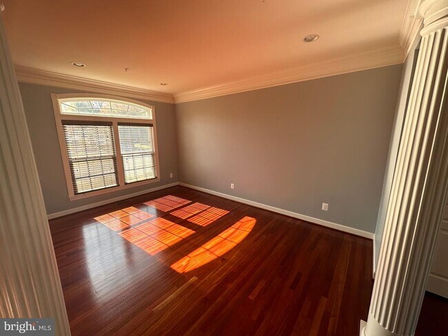 Building Photo - 1803 Bet Twice Cir