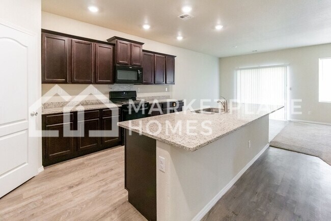 Foto del edificio - 3533 Wild Horse Rd NE