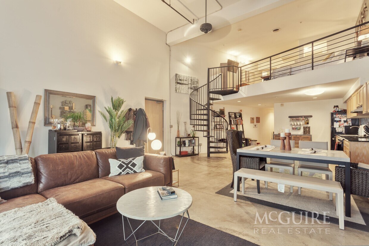 Foto principal - 346 1st St