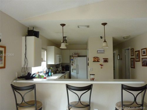 Foto del edificio - 7948 NW 196th Ter