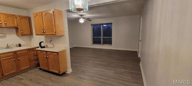 Foto del edificio - 10407 Briarbend Dr