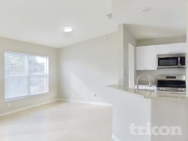 Building Photo - 11133 Bramblebush St