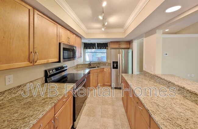 Building Photo - 763 Driftwood Cir
