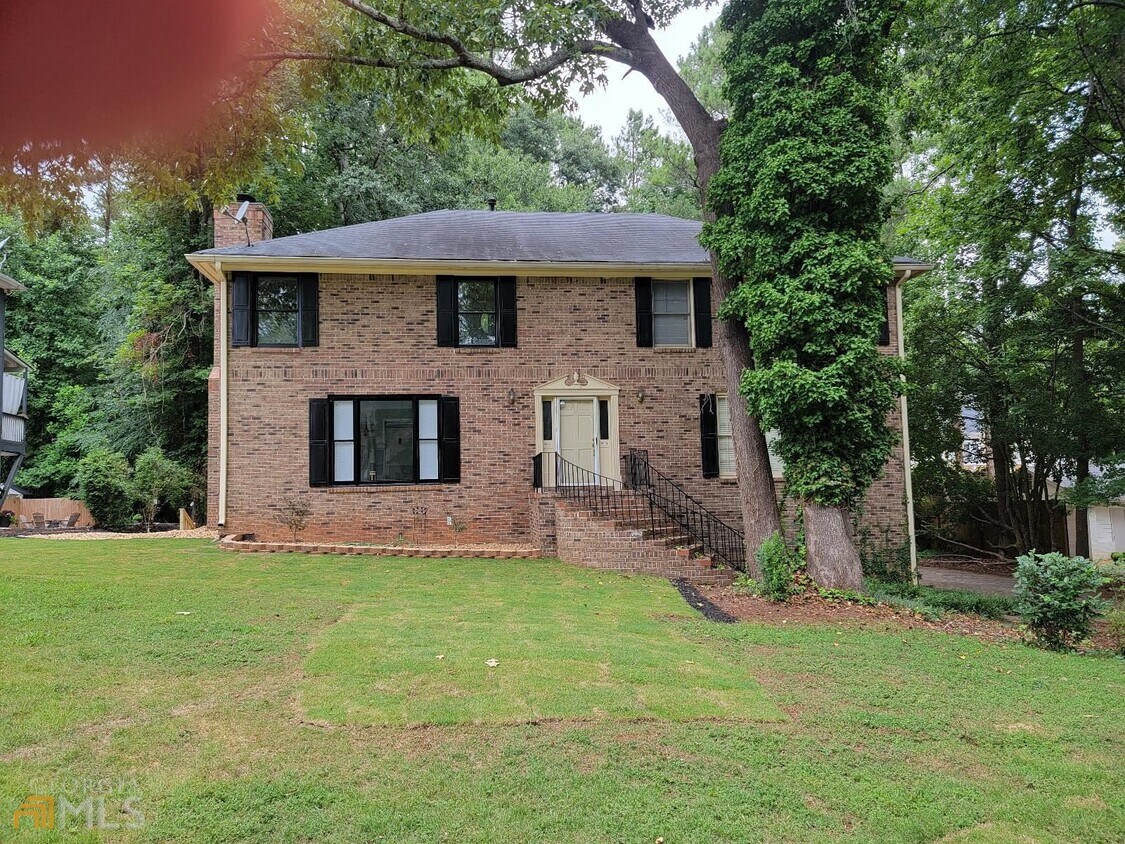 Primary Photo - 9015 Carroll Manor Dr