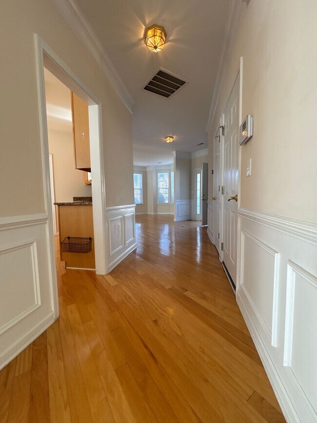 Foto del edificio - Beautiful Home for Rent!