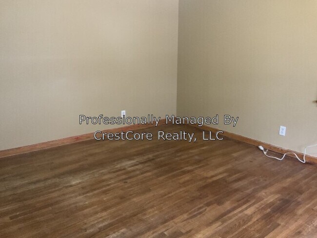Foto del edificio - 306 Poplar St