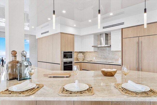 Foto del edificio - 3100 N Ocean Blvd