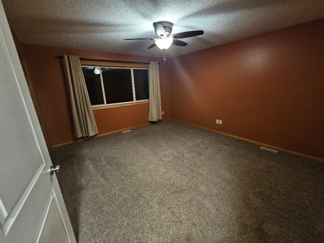 Foto del edificio - 850 10th Ave NE