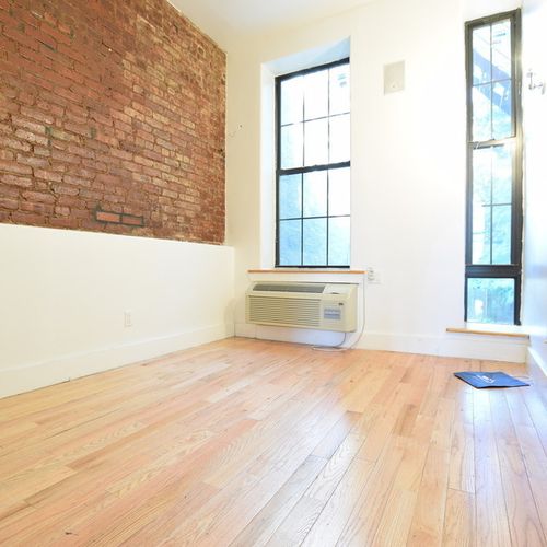 Building Photo - 618 Lafayette Ave