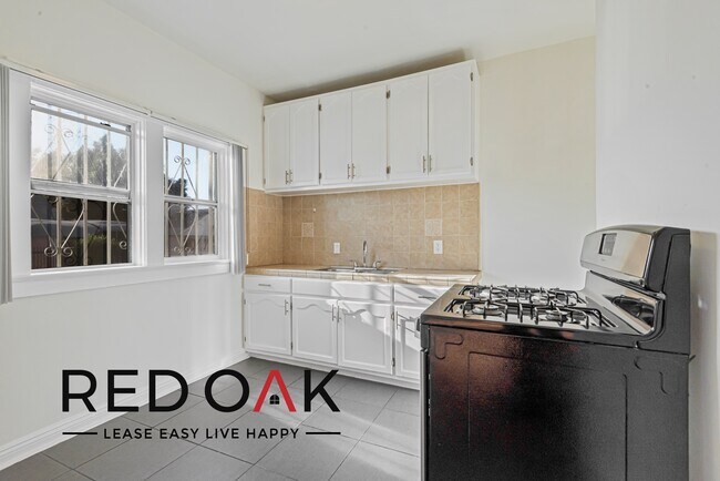 Building Photo - Peaceful and Spacious Studio with Generous...