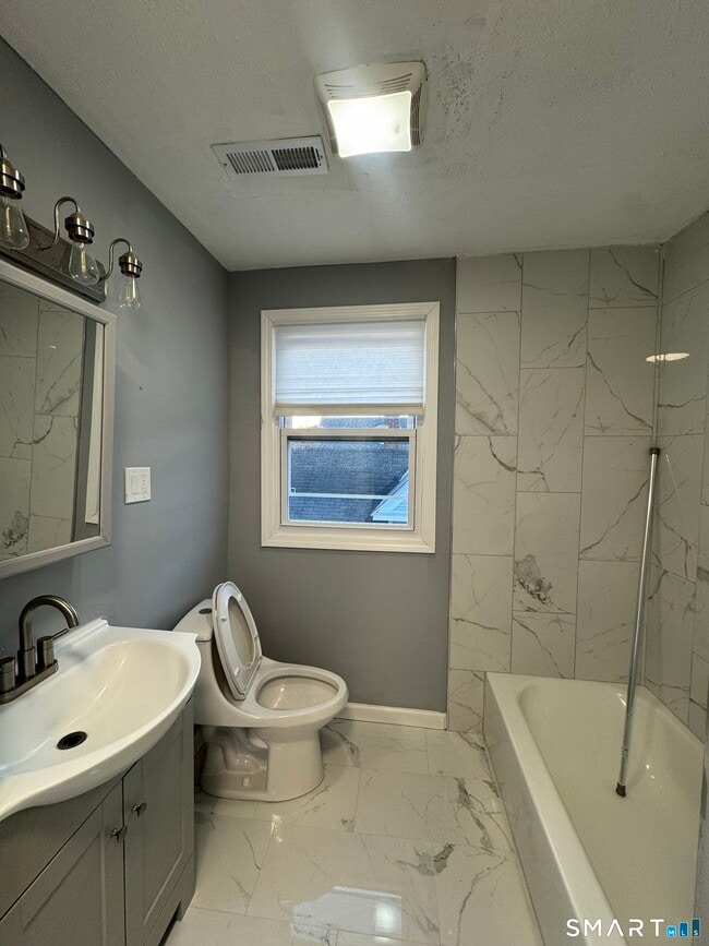 Foto del edificio - 10 Lester St