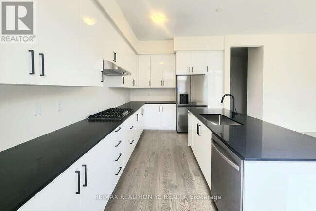 Building Photo - 84 Shepherd Dr