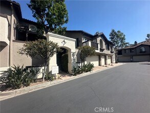Building Photo - 2960 Champion Way