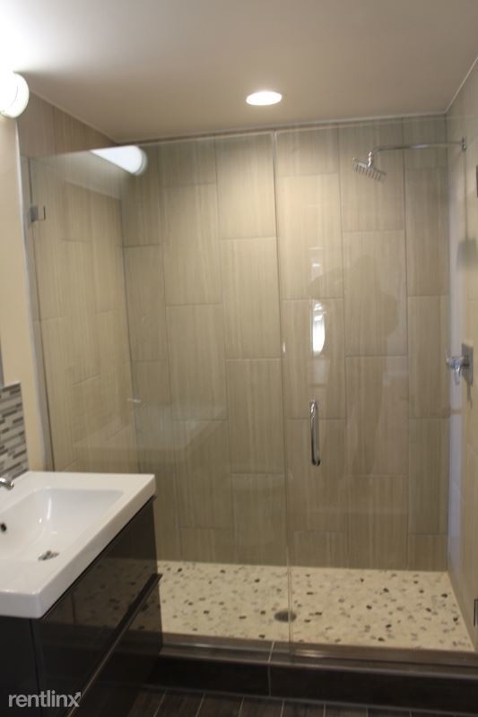 Foto del edificio - 1 br, 2 bath Condo - 718 N 19th St 2 Unit 2