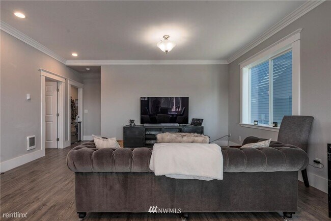 Foto del edificio - 3 br, 2 bath House - 345 Island Ln