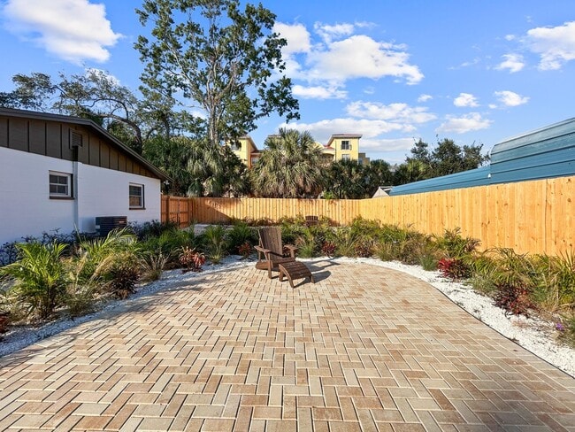 Building Photo - 6602 S Faul St