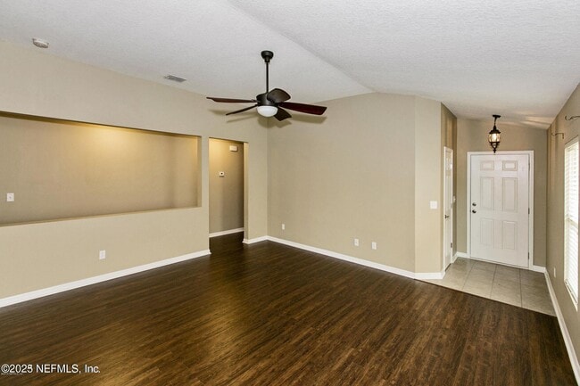 Building Photo - 251 Candlebark Dr