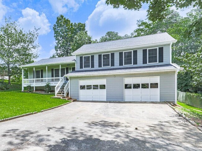 Foto del edificio - 725 Creek Trail NW