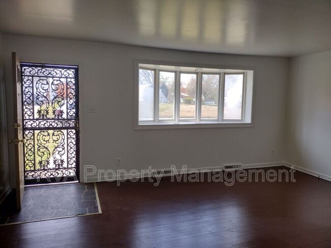 Foto del edificio - 1311 Beazley St