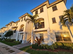 Building Photo - 15520 SW 136th St