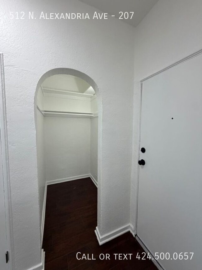Photo - 512 N. Alexandria Ave-207 Apartment