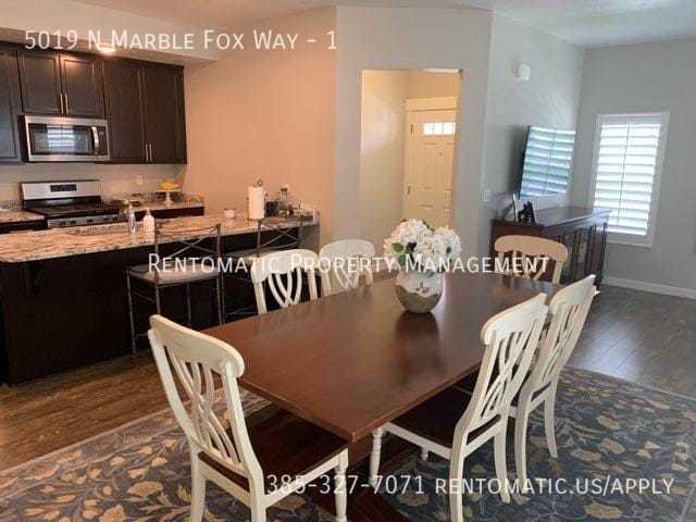 Foto del edificio - 5019 N Marble Fox Way