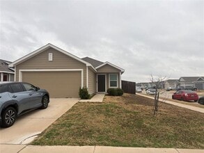 Building Photo - 5417 Vinebrook Wy