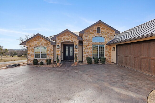 Foto del edificio - 204 Cat Canyon Rd