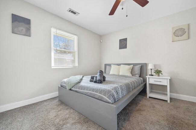 Foto del edificio - 76 Haygood Ave SE