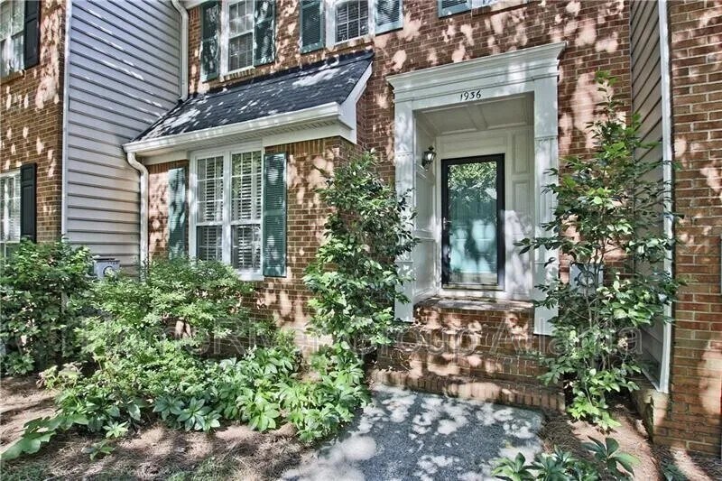 Foto principal - 1936 Ivy Glen Dr