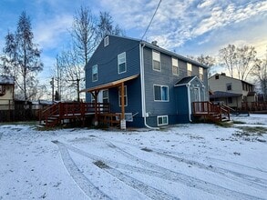 Building Photo - 760 8th Ave