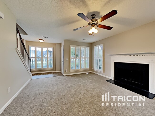 Foto del edificio - 230 Ridge Pointe Dr