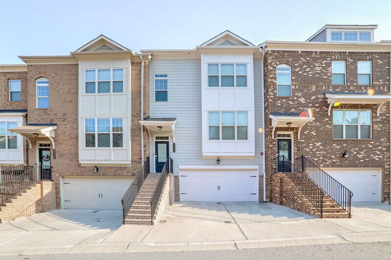 Primary Photo - 6449 Brookside Blvd