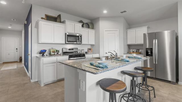 Foto del edificio - 16408 Severn Ln