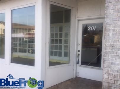 Foto principal - 201 East Mill Street - 2 Commercial