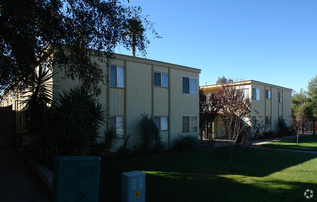 Building Photo - Santa Maria Creek Apartments